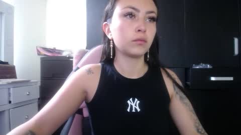 Holly online show from January 16, 2026, 6:56 pm