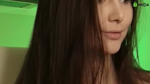 hollyextra online show from January 24, 2025, 12:20 am