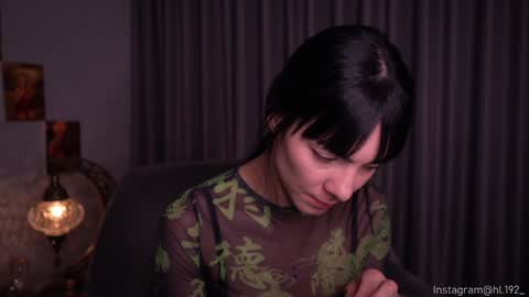 Snapshot of hollylinder_ chatting on February 6, 2025, 2:00 am Holly Linder online show from February 6, 2025, 2:00 am