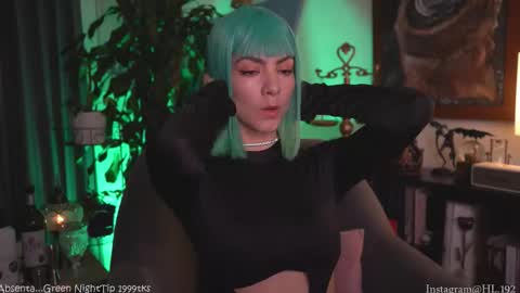 Snapshot of hollylinder_ chatting on September 27, 2025, 2:16 am Holly Linder online show from September 27, 2025, 2:16 am