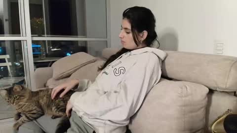Snapshot of hollyshit_ chatting on September 24, 2025, 12:47 am hollyshit_ online show from September 24, 2025, 12:47 am