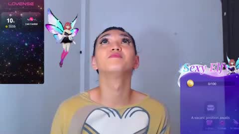 Snapshot of hollywoodbitch chatting on June 25, 2026, 7:13 am Isabella Marie online show from June 25, 2026, 7:13 am