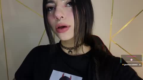 holly online show from February 6, 2025, 4:10 am