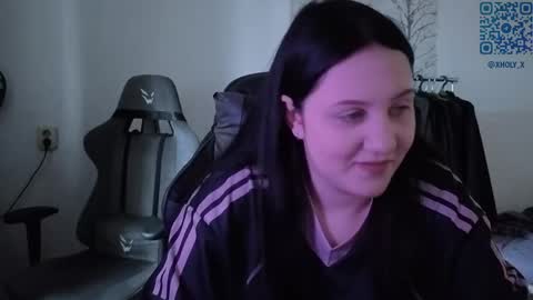 Kviki online show from April 17, 2026, 4:26 am