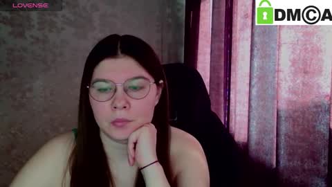 Welcome guys  Pleasure to see you all here  My name is MichaelaTip menu is active Private is open  online show from March 14, 2026, 5:24 am