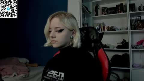 holy_mistresss online show from January 9, 2026, 9:34 am