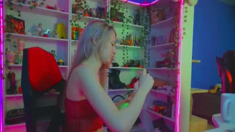 Rumi online show from November 18, 2025, 9:36 am