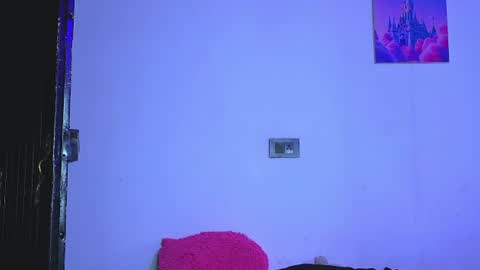 Snapshot of holy_taby_ chatting on July 11, 2026, 4:15 am online show from July 11, 2026, 4:15 am