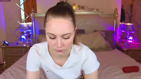 Snapshot of holybabydoll chatting on November 13, 2025, 10:58 am holybabydoll online show from November 13, 2025, 10:58 am