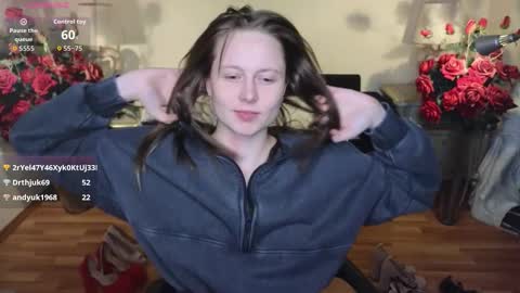 Snapshot of holybabydoll chatting on November 24, 2025, 11:59 pm holybabydoll online show from November 24, 2025, 11:59 pm