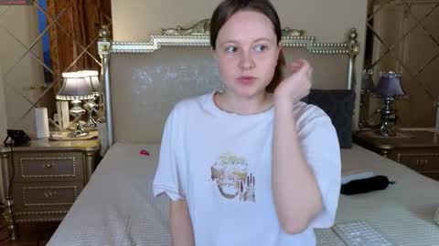 Snapshot of holybabydoll chatting on November 29, 2025, 11:24 am holybabydoll online show from November 29, 2025, 11:24 am