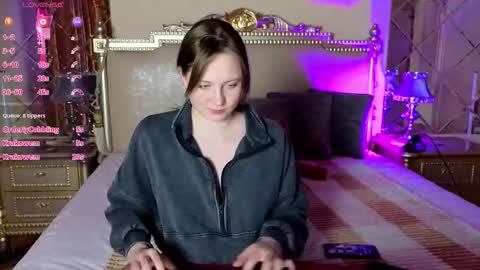 Snapshot of holybabydoll chatting on November 30, 2025, 11:31 pm holybabydoll online show from November 30, 2025, 11:31 pm