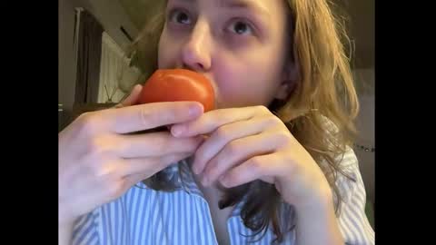 dori not holy get my tg channel with link from description under last photo online show from October 24, 2025, 3:52 pm