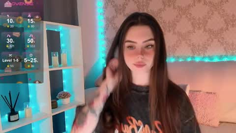 Mia online show from May 26, 2026, 3:24 am