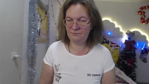 Snapshot of holymilfa chatting on December 26, 2024, 7:24 am holymilfa online show from December 26, 2024, 7:24 am