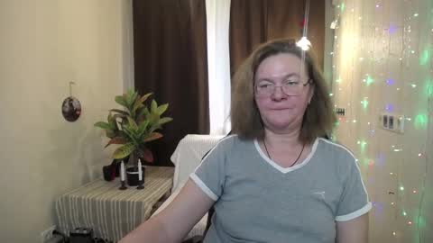 Snapshot of holymilfa chatting on January 26, 2025, 10:34 am holymilfa online show from January 26, 2025, 10:34 am