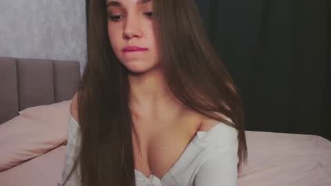 holysinner83 online show from March 10, 2026, 2:33 pm