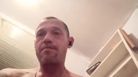 homi69 online show from December 17, 2025, 4:18 am