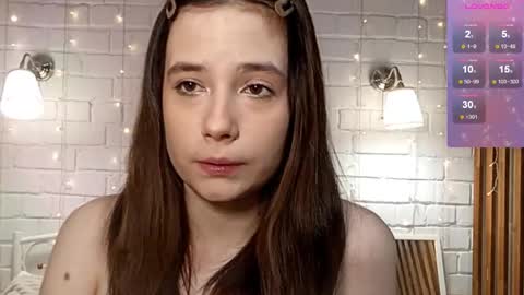 May online show from December 14, 2025, 4:23 pm