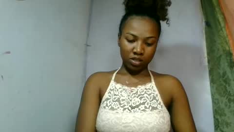 Snapshot of honeria98 chatting on June 12, 2026, 11:09 am honeria98 online show from June 12, 2026, 11:09 am