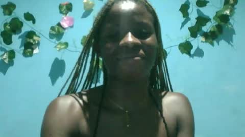 Queen online show from September 25, 2025, 8:56 pm