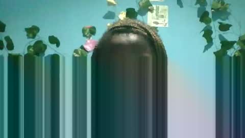 Queen online show from September 26, 2025, 8:13 pm