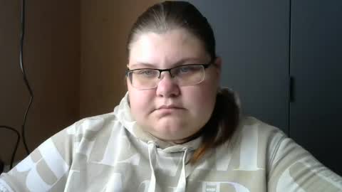 Snapshot of honey_bunny_x chatting on July 6, 2026, 2:25 pm Bunny online show from July 6, 2026, 2:25 pm