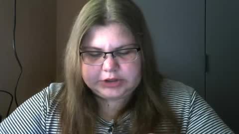 Snapshot of honey_bunny_x chatting on July 10, 2026, 7:45 am Bunny online show from July 10, 2026, 7:45 am