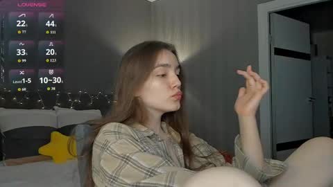 Snapshot of honey_chantal chatting on May 31, 2026, 7:15 pm Chantal online show from May 31, 2026, 7:15 pm