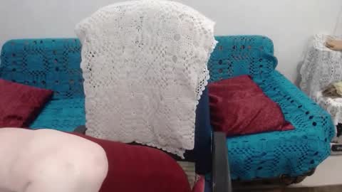 Honey Lady online show from April 10, 2026, 9:25 am