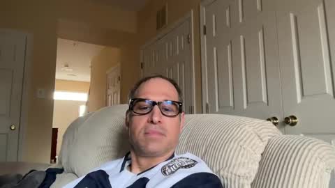 honey_man14 online show from December 17, 2024, 4:53 pm