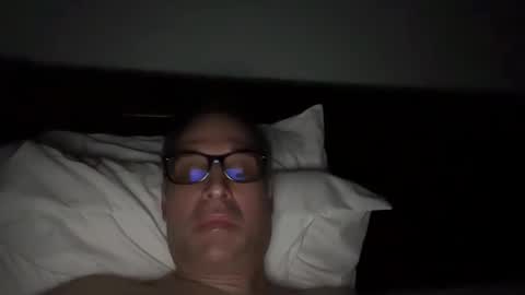 honey_man14 online show from December 24, 2024, 8:38 pm