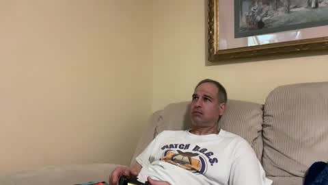 honey_man14 online show from October 20, 2025, 3:29 am