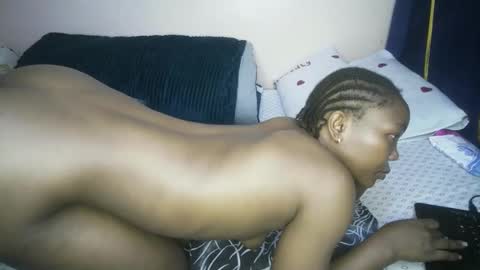 honey_nubia0 online show from March 21, 2026, 9:47 am