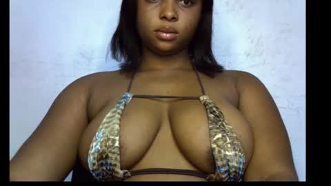 mamacita online show from October 24, 2025, 8:44 am