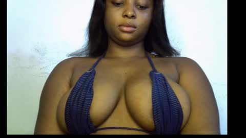 mamacita online show from October 27, 2025, 9:24 am