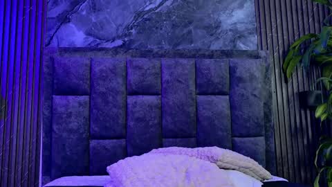 Snapshot of honey_sunn_ chatting on October 7, 2025, 4:04 pm honey_sunn_ online show from October 7, 2025, 4:04 pm