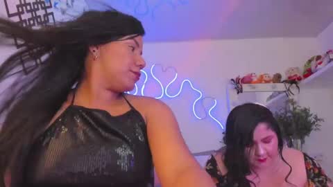 Violet online show from October 18, 2025, 6:48 am