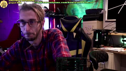 Honey and Bear online show from February 5, 2025, 3:52 pm