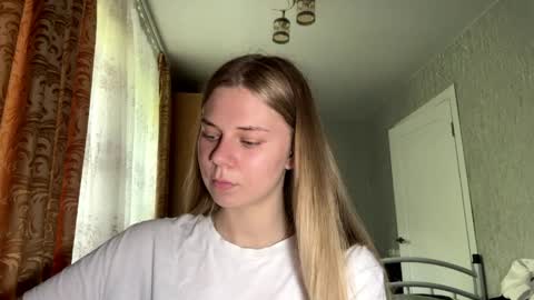 Klara online show from June 2, 2026, 10:06 am