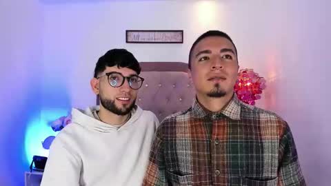 Camilo  Sebas online show from January 15, 2026, 12:43 pm