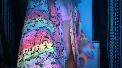 honeybun_z online show from February 7, 2025, 6:03 am