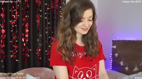 HoneyCarrol online show from February 21, 2025, 11:44 am