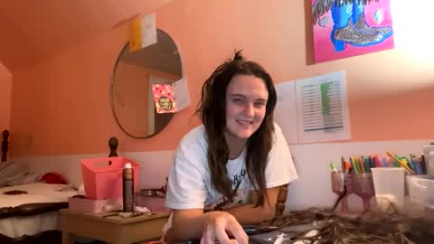 HoneyDrippinBunny online show from November 8, 2025, 9:20 am