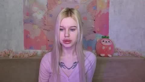 Snapshot of honeygold__ chatting on February 2, 2026, 4:00 am Lisa online show from February 2, 2026, 4:00 am