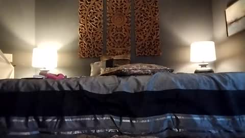 Honey online show from February 5, 2025, 2:48 pm