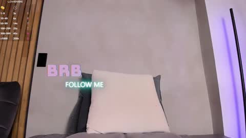 Sofia independent model online show from February 19, 2025, 2:12 pm