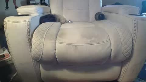 Heather Lovelace online show from September 28, 2025, 9:53 pm