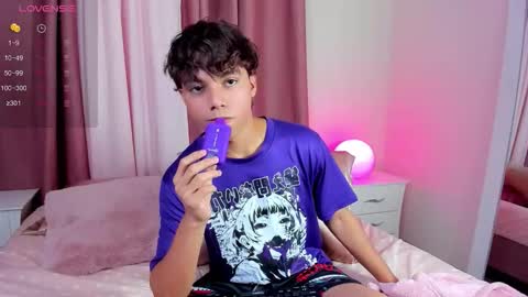 honeymoon_sariel online show from November 20, 2025, 8:19 pm