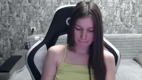 Snapshot of honeyynancyy chatting on January 3, 2025, 1:25 pm Nancy online show from January 3, 2025, 1:25 pm